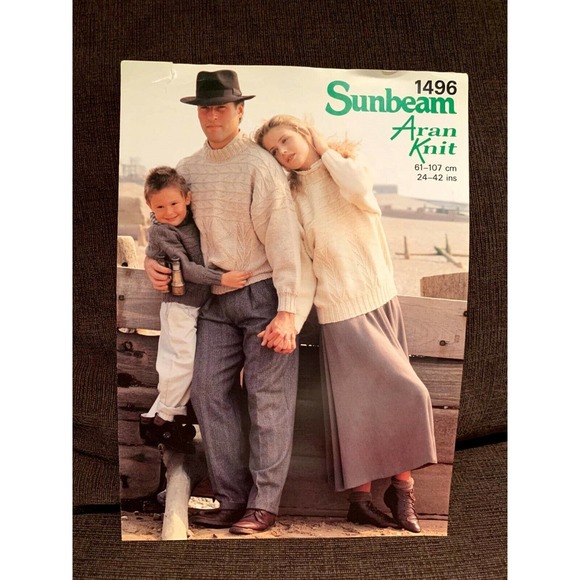 New Sunbeam Aran Knit 1496 Family Crew Neck Sweaters Knitting Pattern - Picture 2 of 3